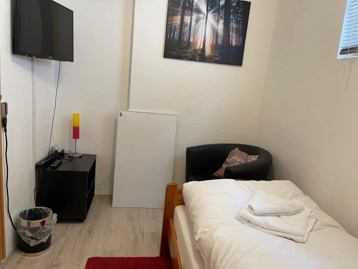 94 - Private Rooms Eichenau Luaran gambar